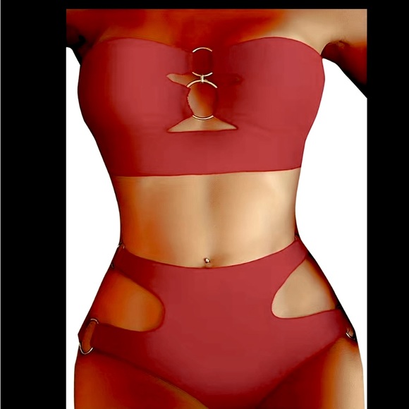 🆕Ring-linked Cut Out Bandeau Top w/ Wide Trim High Cut Bottom: Bikini Set🌹Red - Picture 2 of 10